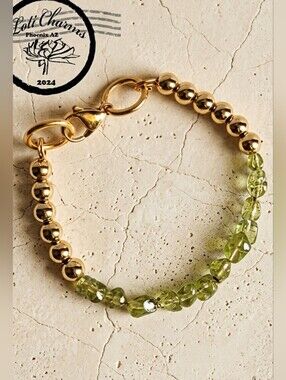 Natural Peridot Chips And Gold Beads In Half And Half Design Bracelet